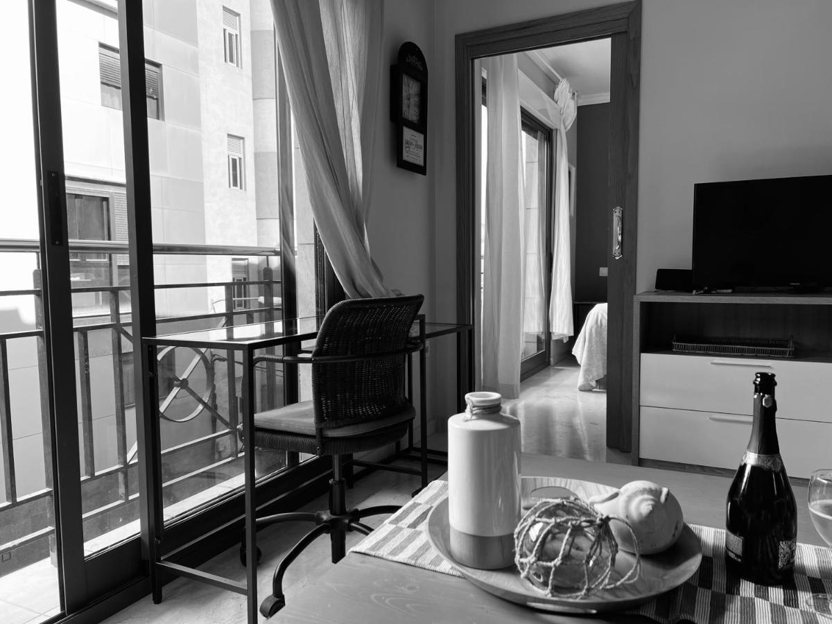 Upscale***Las Canteras Beach***Balcony Apartment Лас Палмас де Гран Канария Екстериор снимка